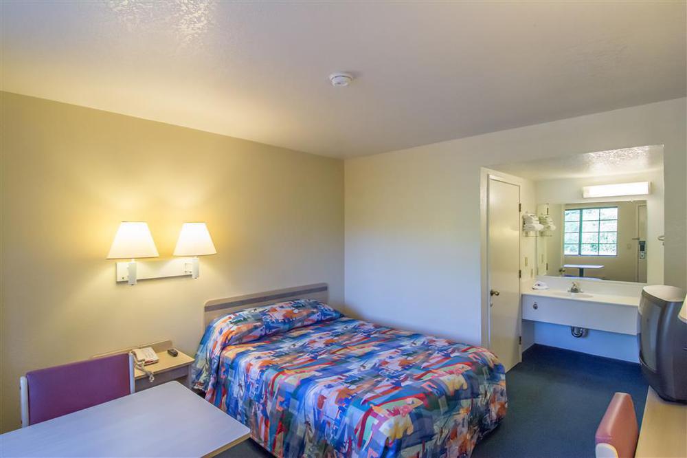 Motel 6-Redding, Ca - South Pokój zdjęcie