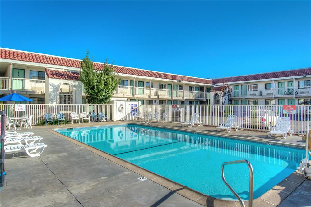 Motel 6-Redding, Ca - South Udogodnienia zdjęcie